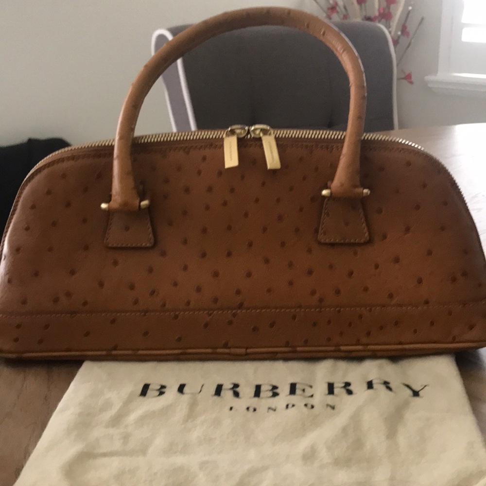 Authentic Vintage Burberry Leather handbag